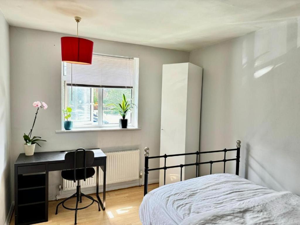 מלון לונדון Whitechapel Lindley House R2 מראה חיצוני תמונה