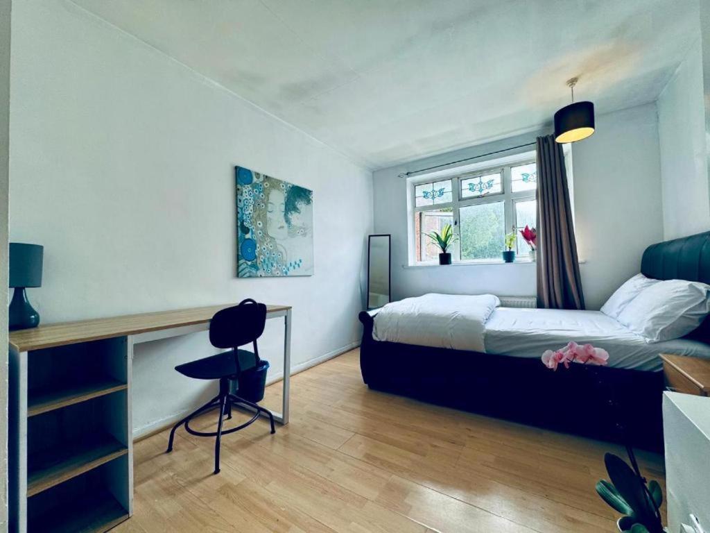 מלון לונדון Whitechapel Lindley House R2 מראה חיצוני תמונה