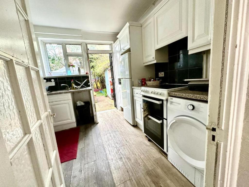 מלון לונדון Whitechapel Lindley House R2 מראה חיצוני תמונה