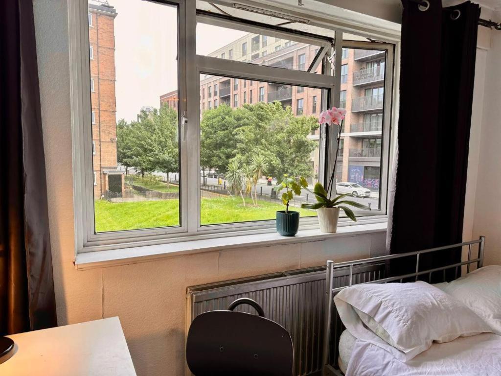 מלון לונדון Whitechapel Lindley House R2 מראה חיצוני תמונה